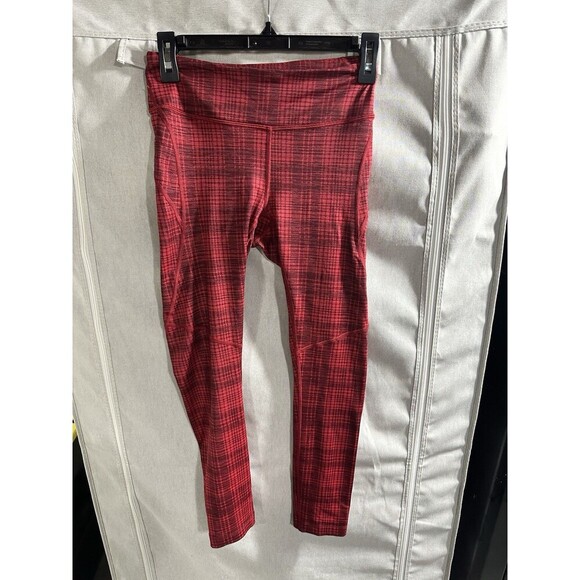 OUTDOOR Voices Move Free 7/8 Legging in Pomegranate Plaid Size Small Compression - Picture 2 of 7